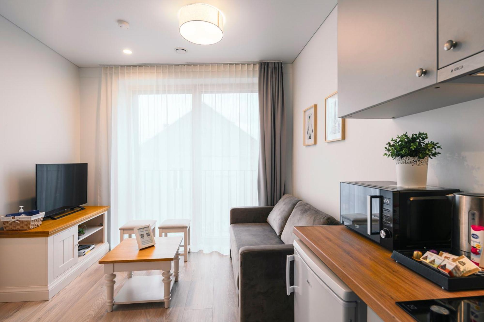 J14A I Rooms & Apartments Automated Self Check-In 维尔纽斯 外观 照片