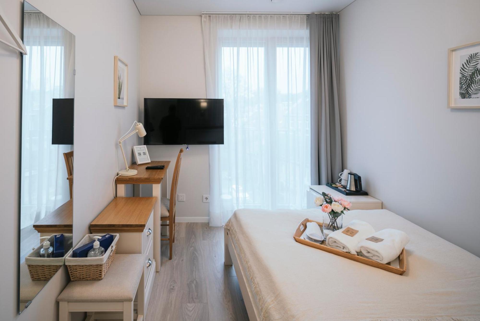J14A I Rooms & Apartments Automated Self Check-In 维尔纽斯 客房 照片