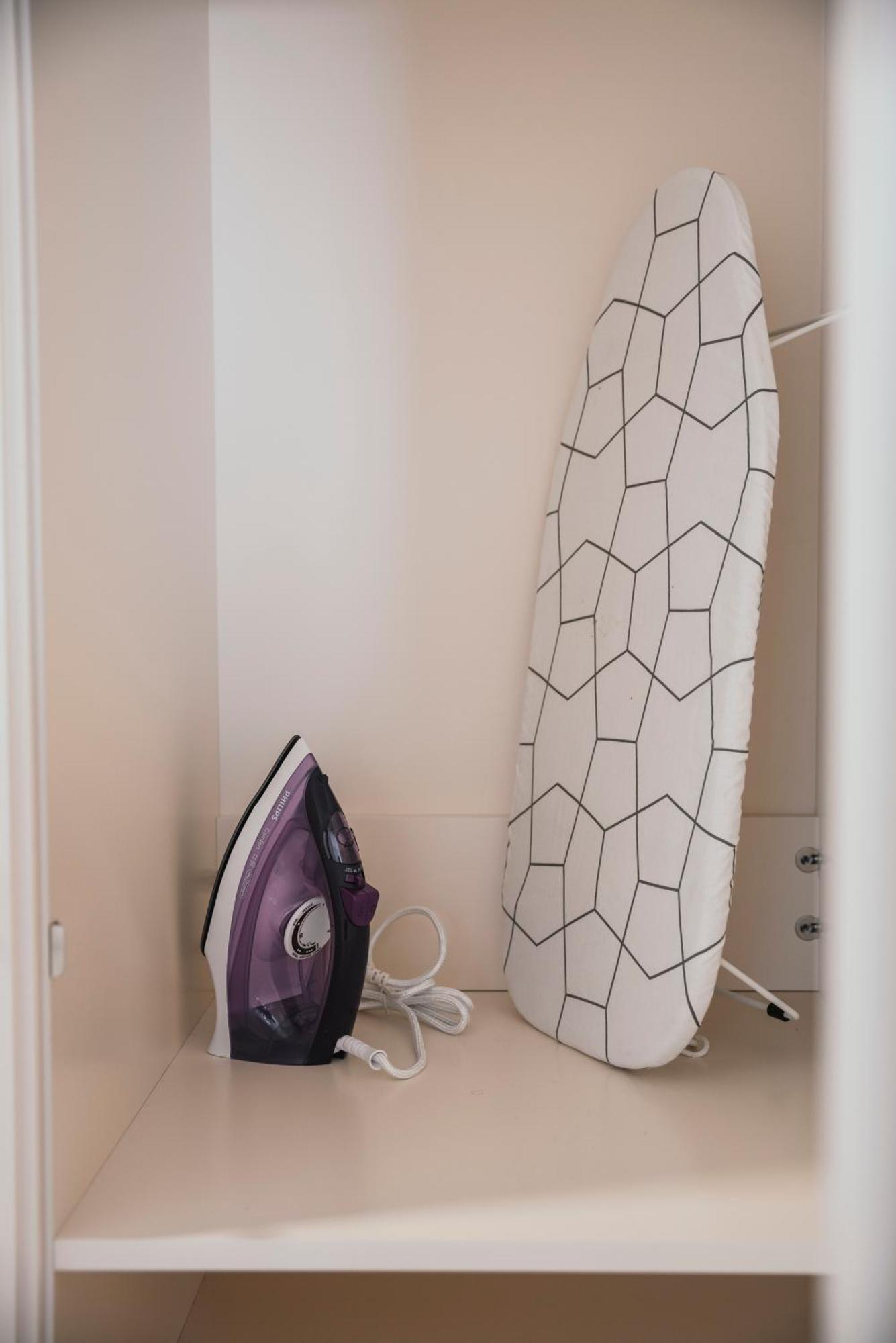 J14A I Rooms & Apartments Automated Self Check-In 维尔纽斯 外观 照片